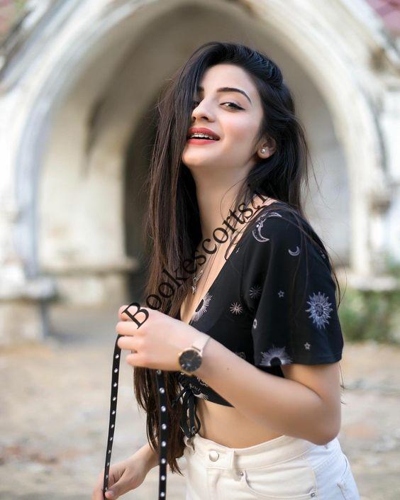 Shabana-Pakistani-escort-in-Delhi.jpg